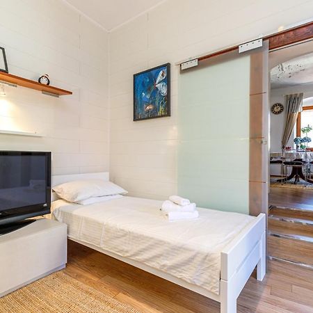 Two Bedroom Apartment La Mer Poreč Eksteriør bilde