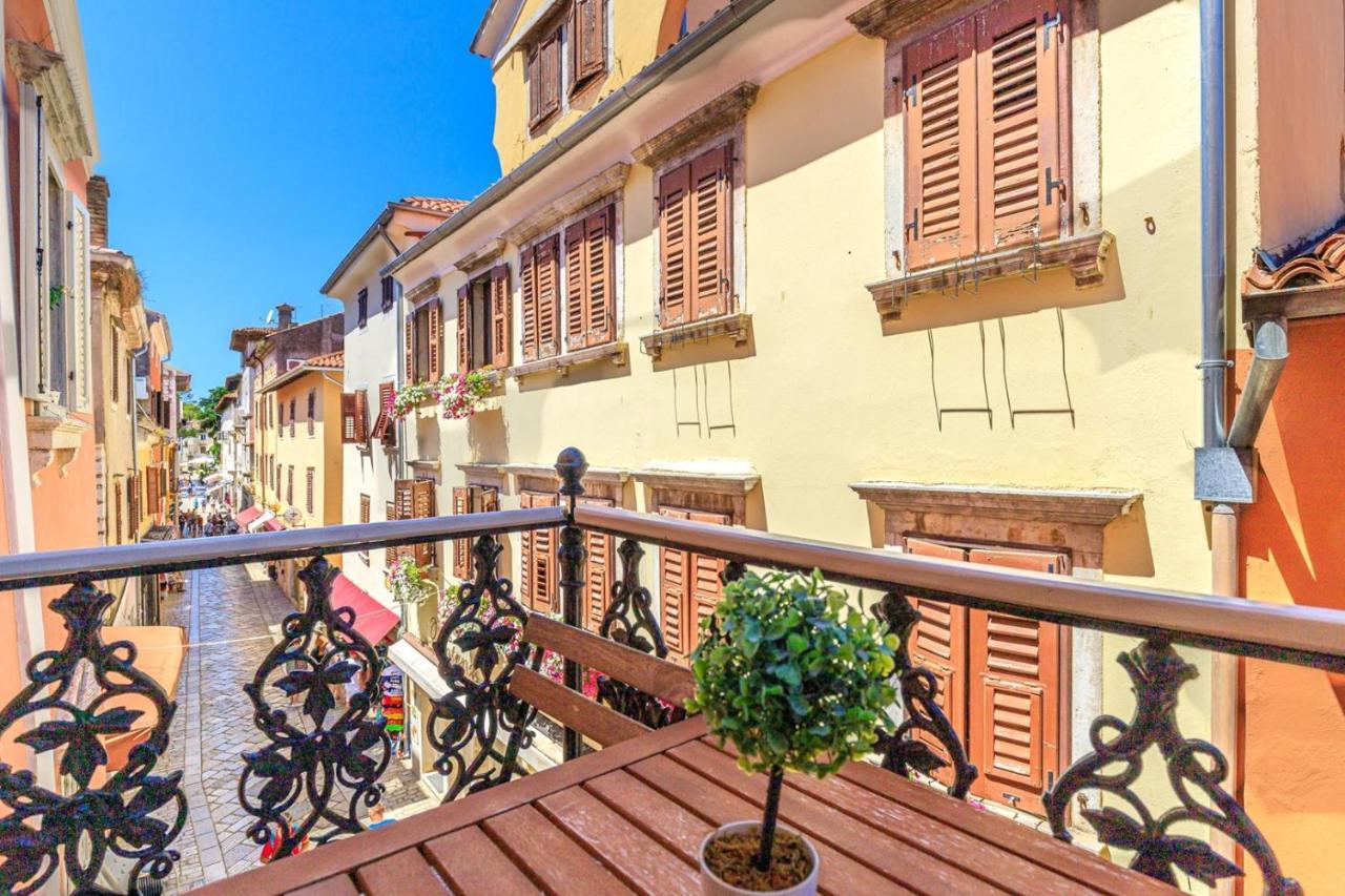 Two Bedroom Apartment La Mer Poreč Eksteriør bilde